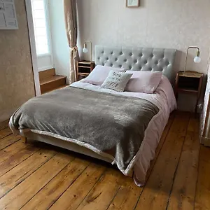 17 Avec Cachet Au Centre Petite Citee De Caractere Privatunterkunft